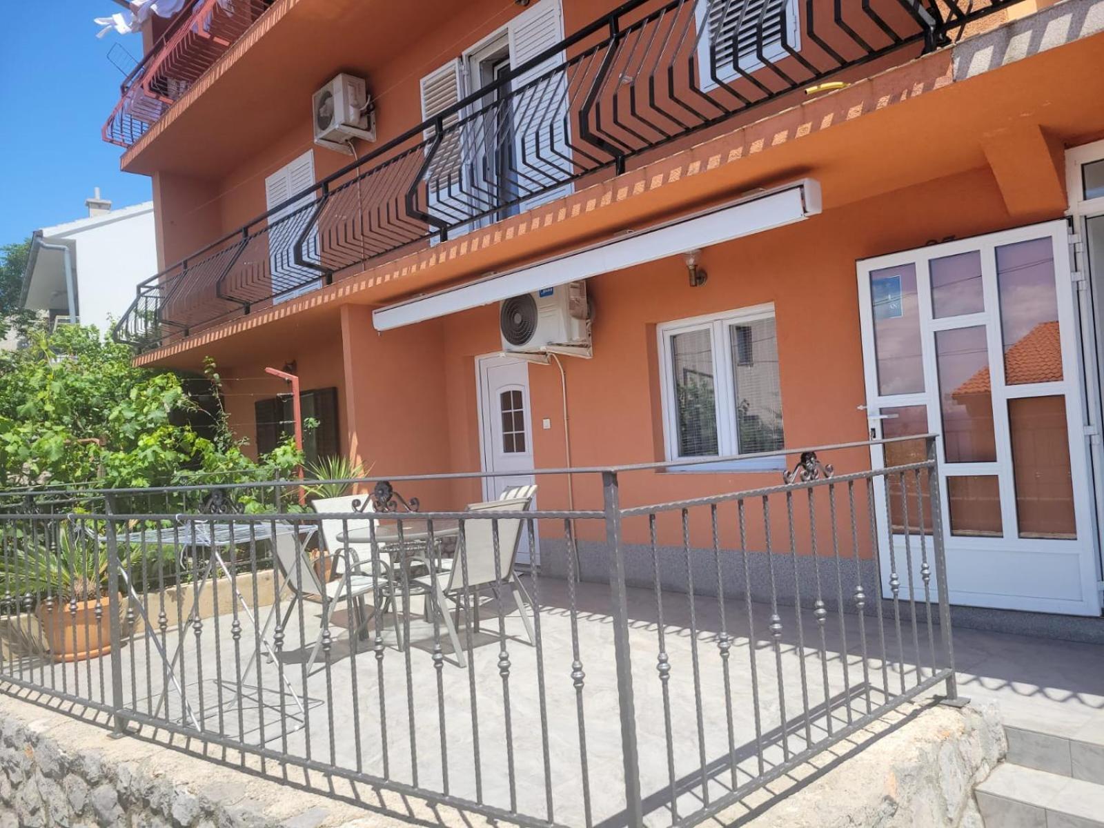 Apartment Anchi 塞尼 外观 照片